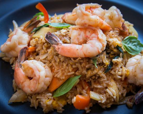 Order Spicy Basil Fried Rice ⭐️ food online from Red basil thai kitchen store, Long Island City on bringmethat.com