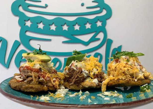 Order Patacon Trio food online from Plaza Venezuela store, Miami on bringmethat.com