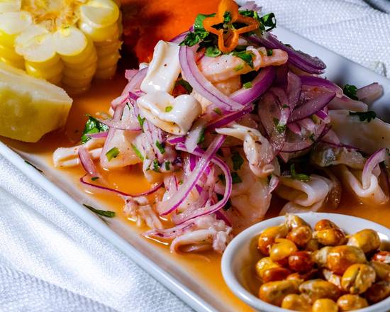 Order Ceviche Mixto food online from El Pollo Inka store, Hermosa Beach on bringmethat.com
