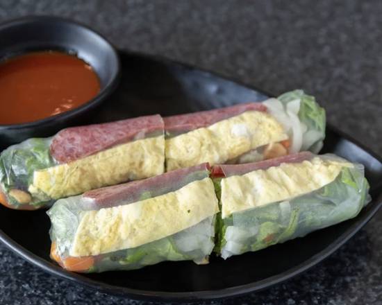 Order Cuốn Bò Bía food online from Quan Mii Fountain Valley store, Fountain Valley on bringmethat.com