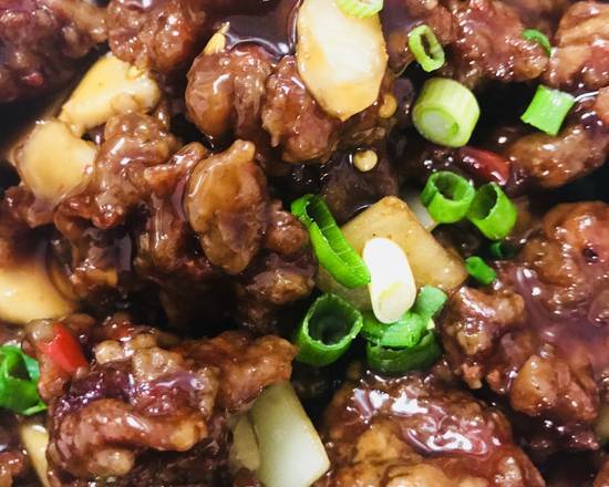 Order Orange Beef food online from Auntie Lee store, CHAMPAIGN on bringmethat.com