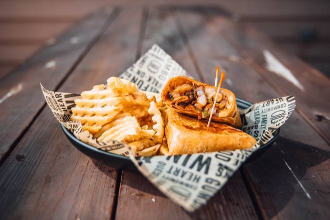 Order Grilled Shrimp Wrap food online from Walk-On Sports Bistreaux store, Tallahassee on bringmethat.com