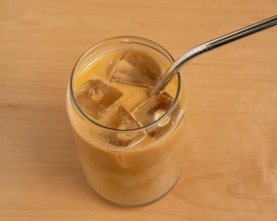 Order Iced Latte 冰拿铁(12oz) food online from One Plus store, Berkeley on bringmethat.com
