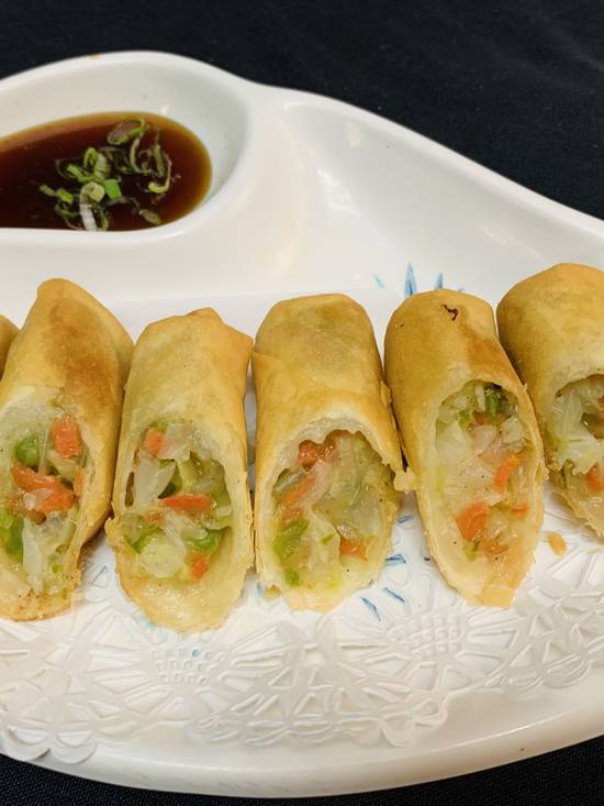 Order Asian Spring Roll food online from Samurai Sushi store, Heathrow on bringmethat.com