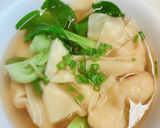 Order Shrimp Wonton Soup  food online from Shiao Lan Kung Restaurant store, Philadelphia on bringmethat.com