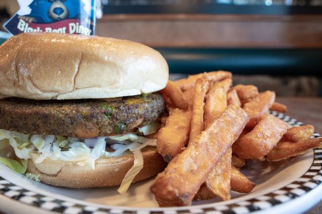 Order Dr. Praeger's® Veggie Burger food online from Black Bear Diner store, Rohnert Park on bringmethat.com