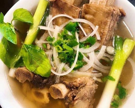 Order Back Ribs Noodles food online from Pho Street store, Bradenton on bringmethat.com