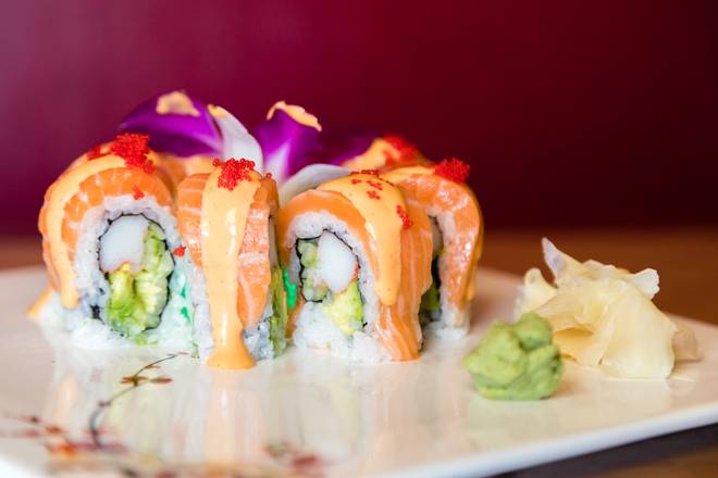 Order Lion King Roll food online from Fuji Sushi Asian Cuisine store, La Porte on bringmethat.com