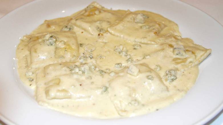 Order Ravioli Ricotta food online from La Collina store, Millbrae on bringmethat.com