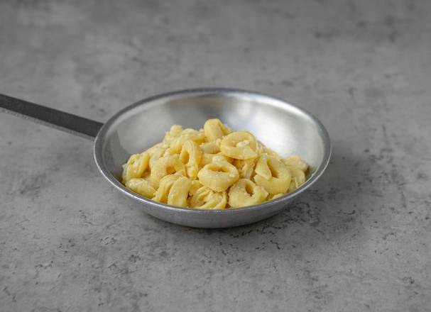 Order Tortellini Butter and Parmesan Pasta food online from Pummarola store, Coral Gables on bringmethat.com