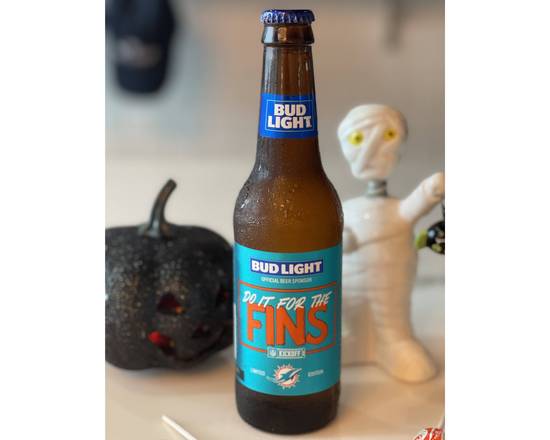 Order 6 Pack BUDLIGHT food online from Boca Raton Flatbread Company store, Boca Raton on bringmethat.com