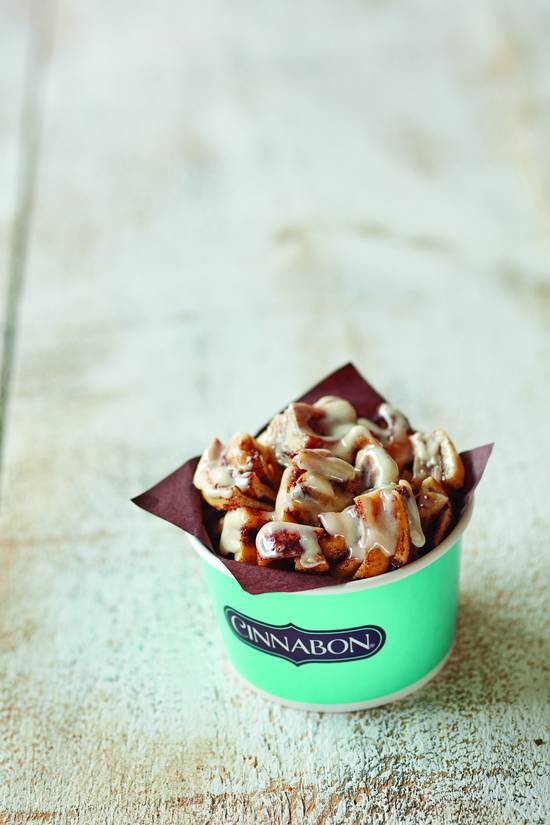 Order Center of the Roll food online from Cinnabon store, Auburn on bringmethat.com