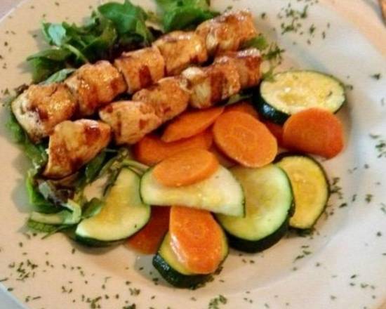 Order Shish Taouk food online from Mandaloun store, Jacksonville on bringmethat.com
