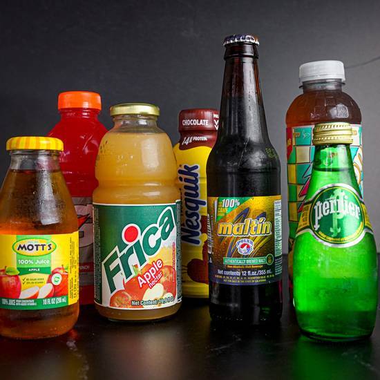 Order Motts (Jugo de manzana) food online from Sabor Venezolano Kendall store, Miami on bringmethat.com