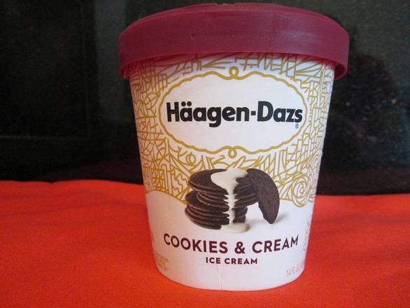 Order Haagen dazs Cookies & Cream pint food online from Fresko Market store, Miami on bringmethat.com