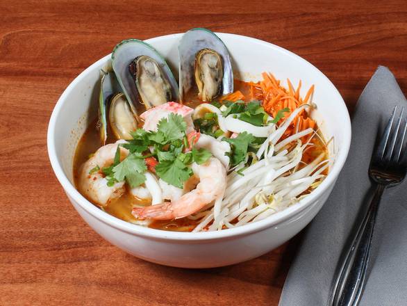Order #64. Tom Yum Noodle food online from Thai House store, Charlotte on bringmethat.com