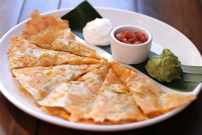 Order Chipotle Chicken Quesadilla food online from Lazy Dog Restaurant & Bar store, Boca Raton on bringmethat.com