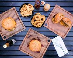 Charcoal Pit Burgers Albert Park