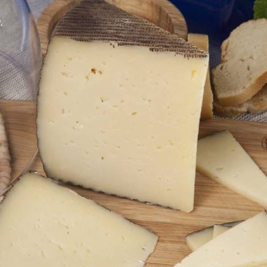 Order 504 MANCHEGO 3 MONTHS - LA MANCHA   food online from Forma store, Santa Monica on bringmethat.com