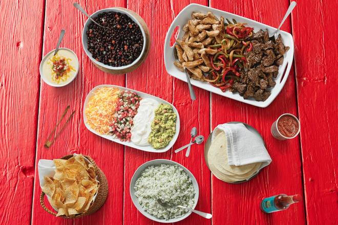 Order Regular Fajita Family Meal - Serves 4-6 food online from Fuzzy's Taco Shop store, Riverview on bringmethat.com