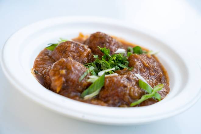 Order Veg Manchurian food online from Chowpatty store, Woodbridge Township on bringmethat.com