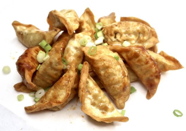 Order Chicken dumpling food online from Quickly Boba store, Los Angeles on bringmethat.com