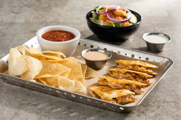 Order Lunch Combo - Half Order Bacon Ranch Chicken Quesadillas food online from Chili store, Chico on bringmethat.com