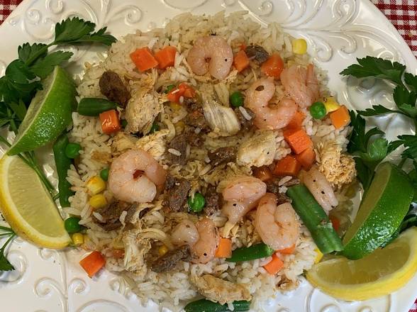 Order Combination Fried Rice Combo food online from Crispy Chicken & Rice store, Garland on bringmethat.com
