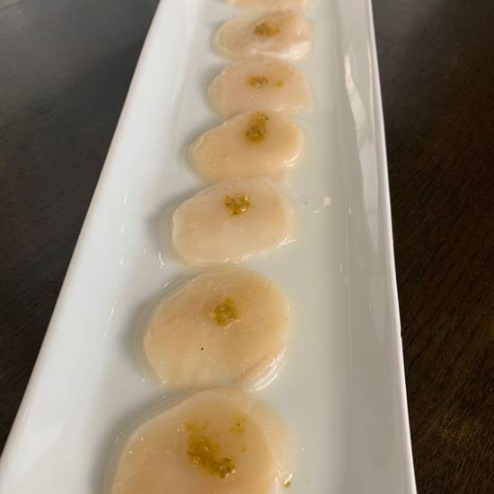 Order Hot Wasabi Scallop Sashimi food online from Yu-n-mi store, Beverly Hills on bringmethat.com