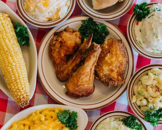 Order Jumbo Box O' Chicken food online from Dinah's Fried Chicken store, Glendale on bringmethat.com