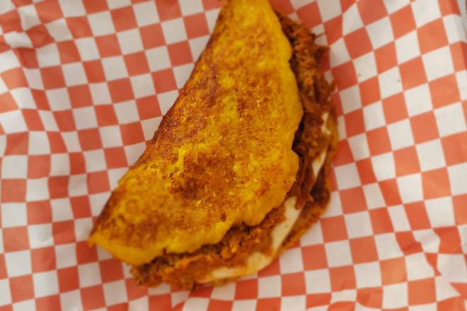 Order Cachapa Carne y Queso (Beef and Cheese) food online from Arepas Donde Flor store, Riverview on bringmethat.com
