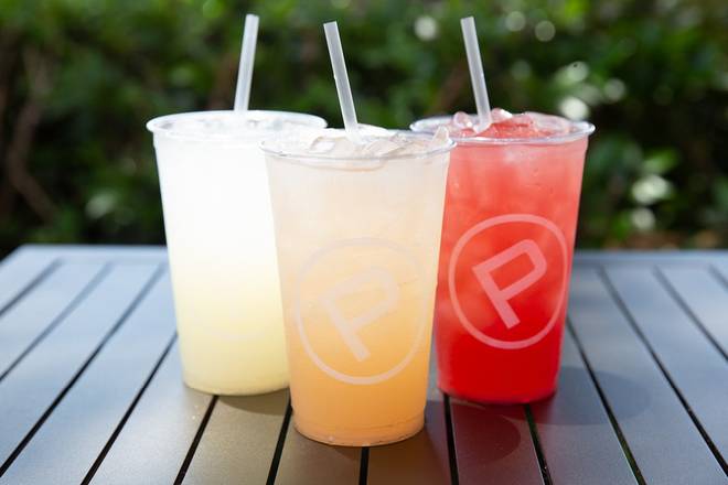 Order Fresh Lemonade food online from Pieology Pizzeria store, Franklin on bringmethat.com