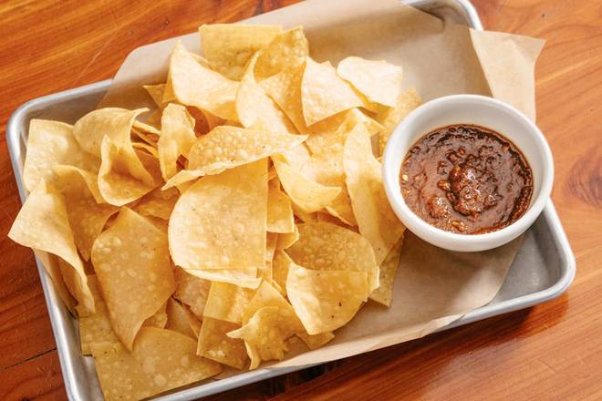 Order Fire Roasted Chips & Salsa food online from Twin Peaks Restaurant store, Oakbrook Terrace on bringmethat.com