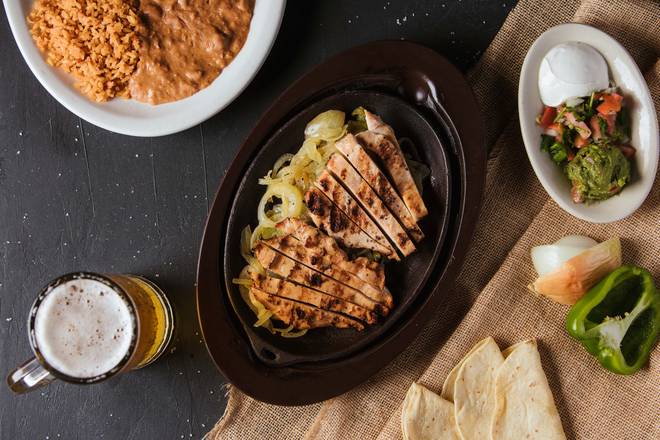 Order Fabulous Fajitas for One food online from Monterey Little Mexico store, Temple on bringmethat.com