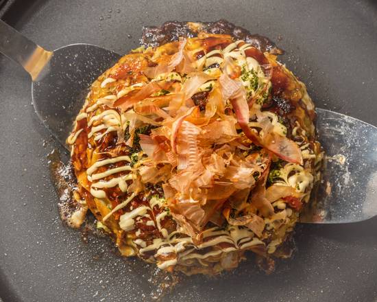 Order Okonomiyaki (大阪烧) food online from Kyuramen 九汤屋 store, Cherry Hill on bringmethat.com