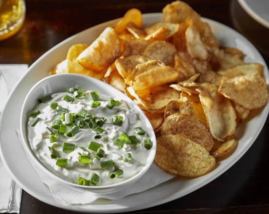 Order Chips & Dip food online from Moretti's Ristorante & Pizzeria store, Hoffman Estates on bringmethat.com