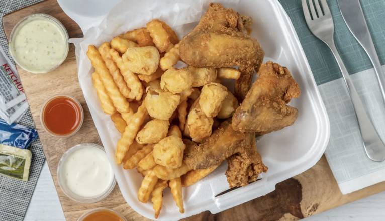 Order Wings & Scallops food online from J Lemon Pepper Fish & Chicken store, Jacksonville on bringmethat.com