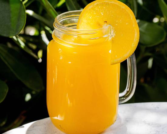 Order Fresh Orange Juice food online from Crema Gourmet Espresso Bar store, Miami on bringmethat.com