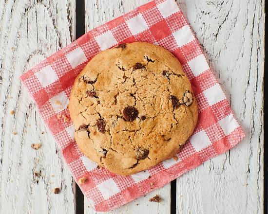 Order Chocolate Chip Cookie food online from Miss Mazy Amazin Chicken store, Yucaipa on bringmethat.com