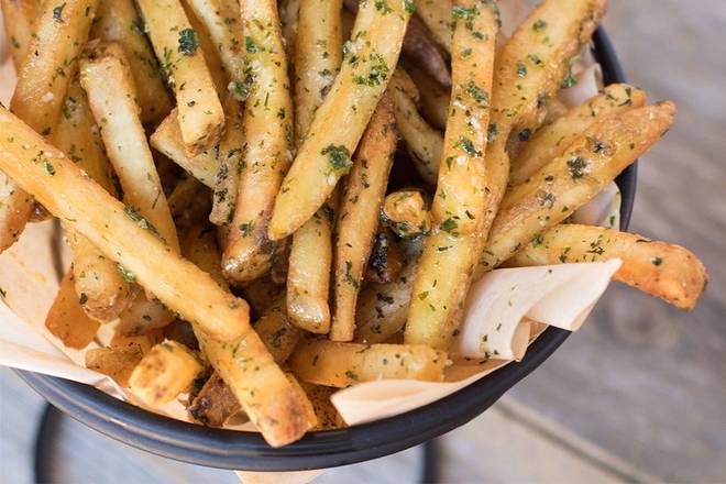 Order GB LEGENDARY GARLIC FRIES food online from Gordon Biersch store, New Orleans on bringmethat.com