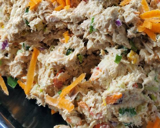 Order 1/2 LB Classic Tuna Salad food online from Long Island Bagel Cafe store, Bellmore on bringmethat.com