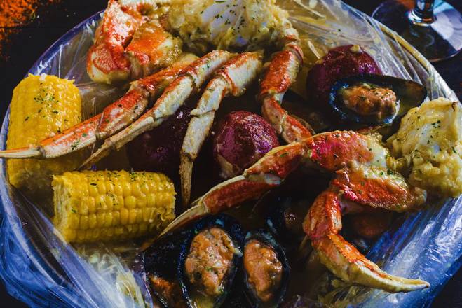 Order Du Jour Catch Special food online from Crab Du Jour store, Wilson on bringmethat.com
