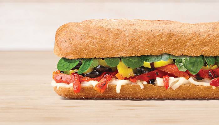 Order 6" Veggie Delight Sub (431cal) food online from QuickChek store, Howell on bringmethat.com