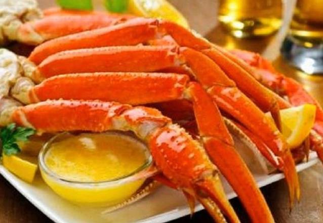 Order Snow Crab Legs food online from Parc Oasis store, New York on bringmethat.com