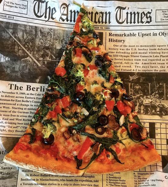 Order The Loaded Veggie Slice food online from Biggie's Pizza store, Jacksonville Beach on bringmethat.com