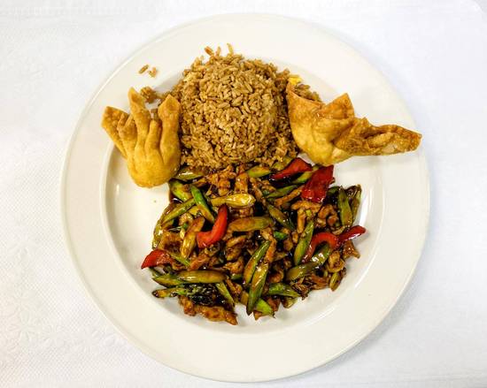 Order (L/C) Pork With Asparagus food online from Qin Dynasty store, Houston on bringmethat.com
