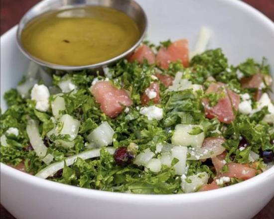 Order Greek Kale Salad/Ensalada Griega de Klae food online from El Churrascaso Grill - Wynwood store, Miami on bringmethat.com