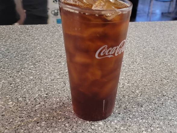Order Ice Tea food online from Fleetwood diner store, Ann Arbor on bringmethat.com
