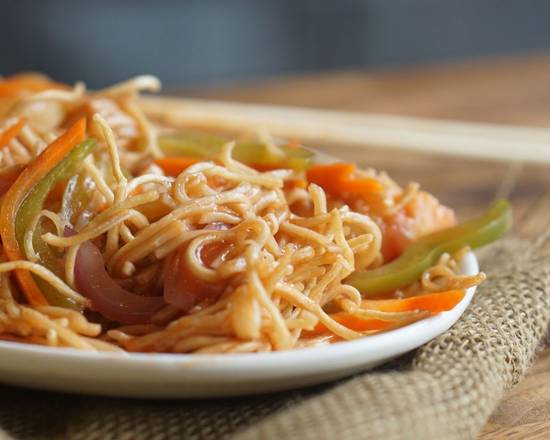 Order American Chopsuey food online from Inchin Bamboo Garden store, San Ramon on bringmethat.com