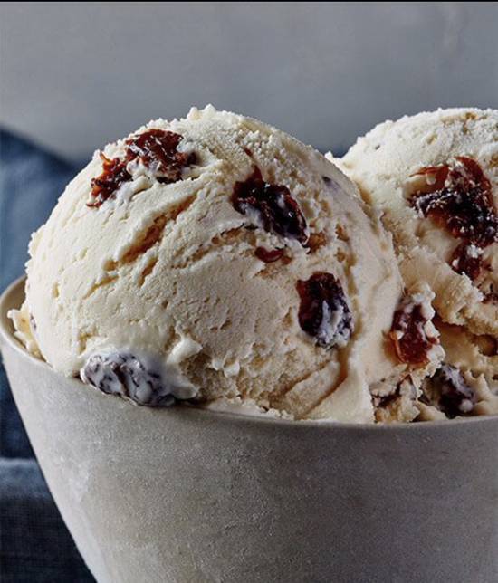 Order Rum Raisin food online from Haagen Dazs Shop store, Woodbury on bringmethat.com